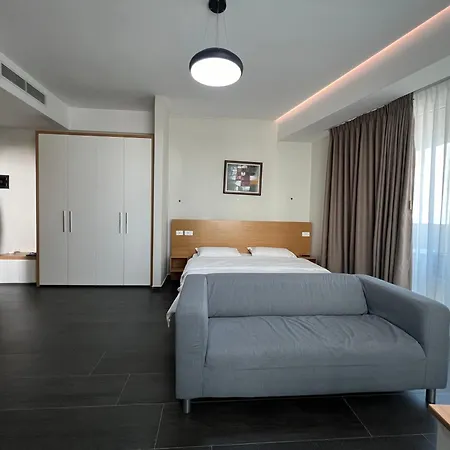 Magnet Comfort Homes 64