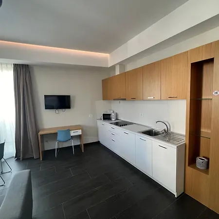 Apartment Magnet Comfort Homes 64 Tirana